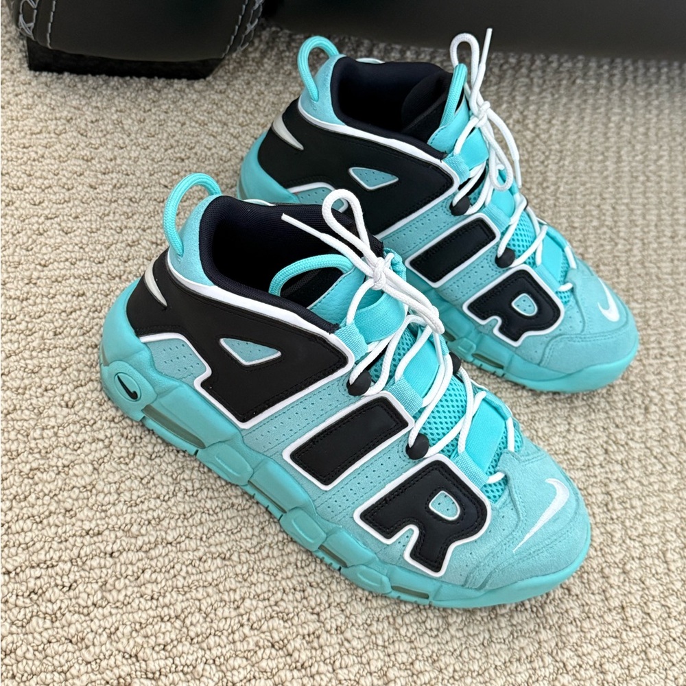 Nike uptempo men’s size 8